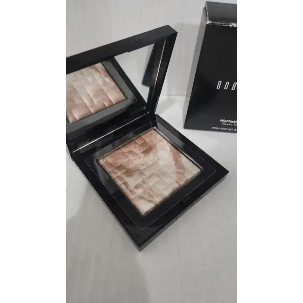Bobbi Brown Highlighting Powder Pink Glow 0.28oz 8g Face Makeup New with Box - Picture 5 of 5
